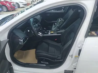 Jaguar XEL