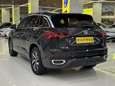 Volkswagen GTE PHEV