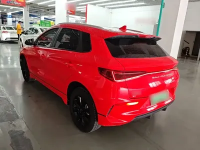 BYD e2