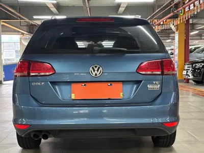 Volkswagen Golf (Import)