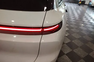 Li Auto L6