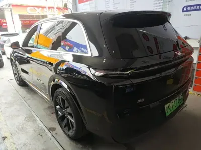 Li Auto Li L8