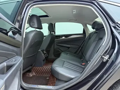 Volkswagen 帕萨特插电混动