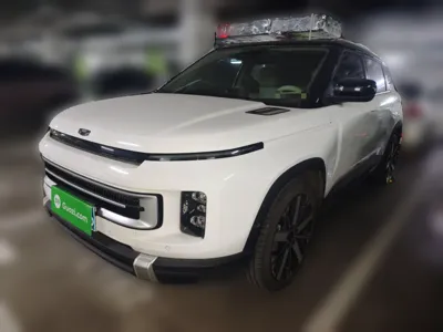 Geely ICON