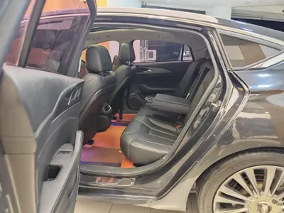 Hongqi Hongqi H5