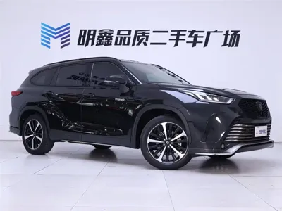 Toyota Crown Kluger