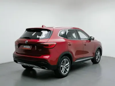 MG HS
