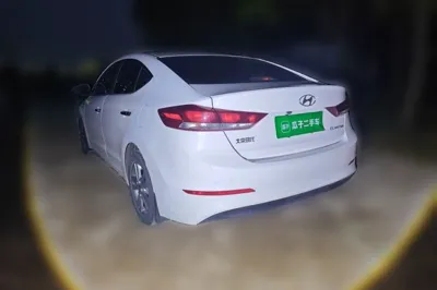 Hyundai Elantra (6th Generation