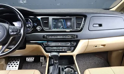 Kia Canival