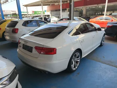 Audi S5