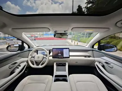 BYD 唐L