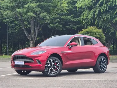 Astonmartin DBX