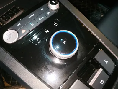 BYD e2