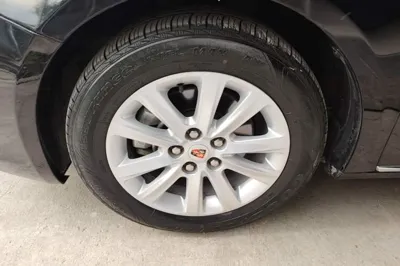 Roewe 950