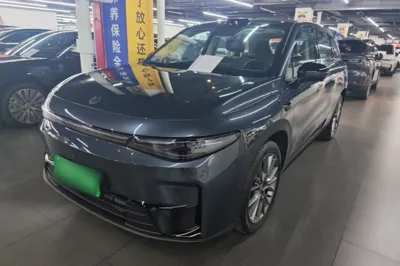 Leapmotor C10
