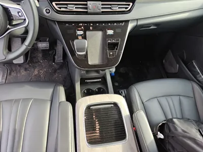 Hongqi HQ9 PHEV