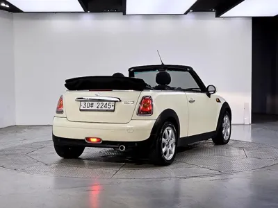 MINI Cooper Convertible