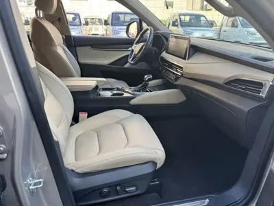 Maxus D90