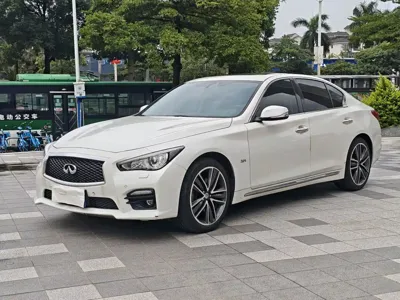Infiniti Q50L
