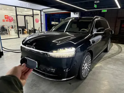 AITO 问界 AITO M9