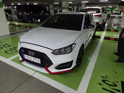 Hyundai Veloster