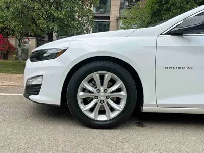 Chevrolet Malibu XL