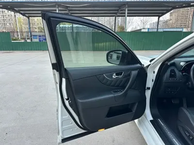 Infiniti FX