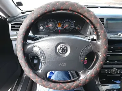 Kia Opirus