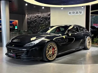 Ferrari GTC4Lusso