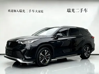 Toyota Crown Kluger