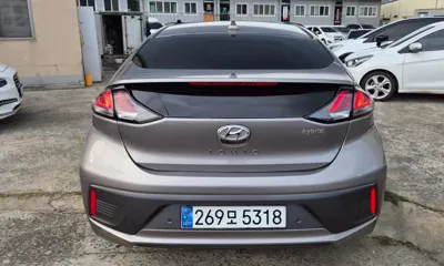 Hyundai Ioniq