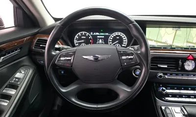 Genesis EQ900
