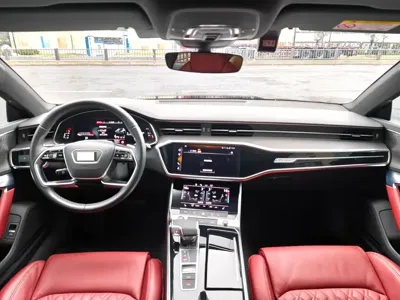 Audi A7L