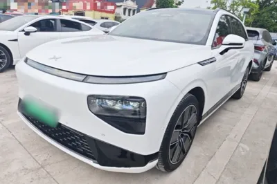 Xpeng G9