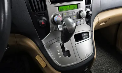 Hyundai Starex