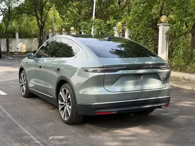 Nio EC7