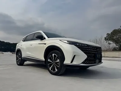 Roewe RX5
