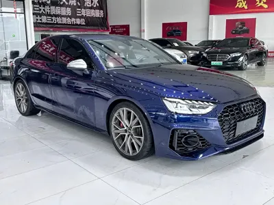 Audi S4