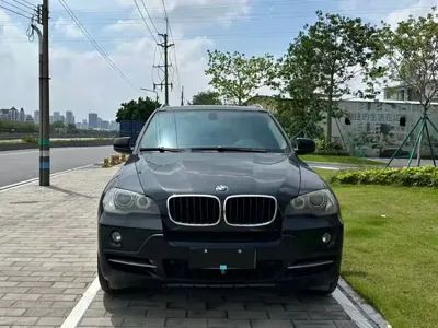 BMW X5 (Import)
