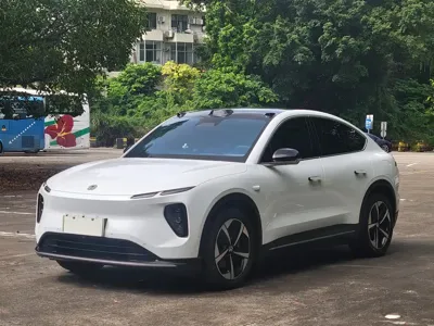 Nio EC6