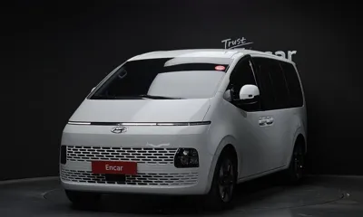 Hyundai Staria