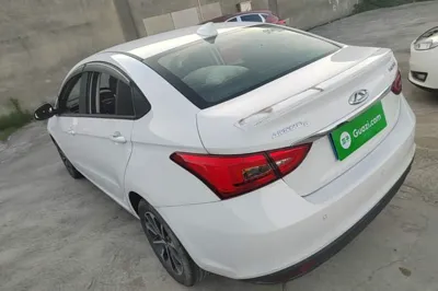 Chery Arrizo 5