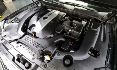 Kia Opirus