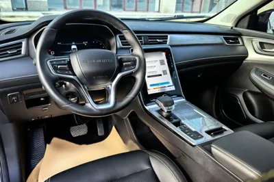 Roewe RX5