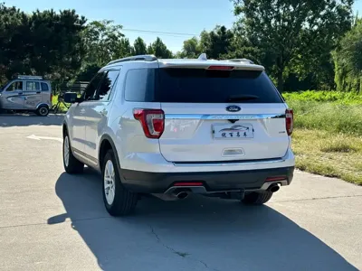 Ford Explorer (Import)