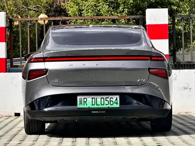 Xpeng P7