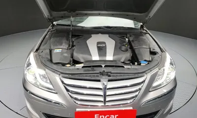 Hyundai Genesis