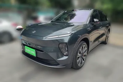 Nio ES8