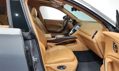 Astonmartin DBX