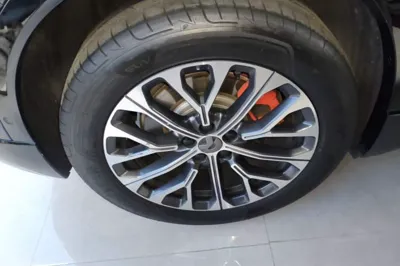 Nio EC6